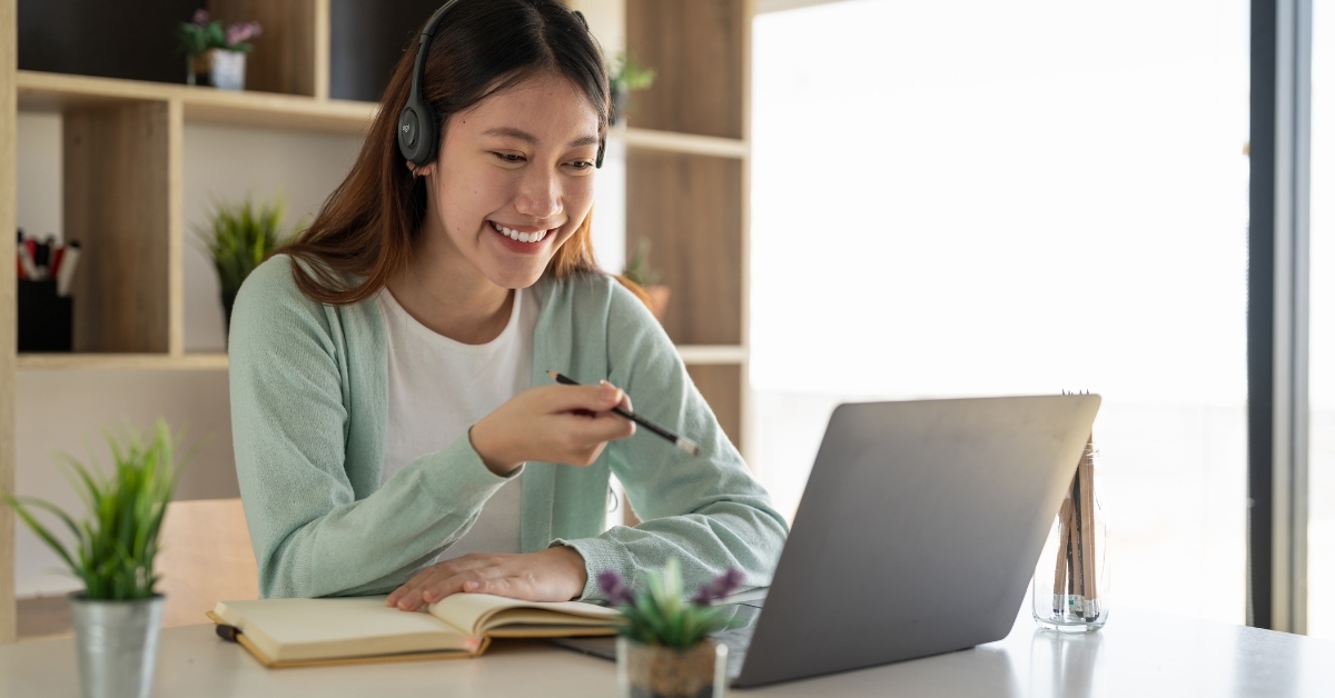 Woman on laptop
